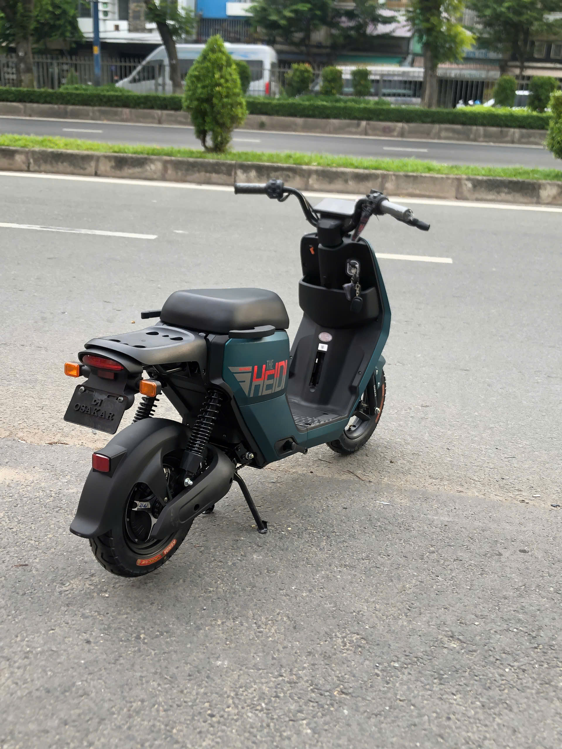 xe-dap-dien-osakar-heidi-dung-4-binh-20ah-the-he-mo