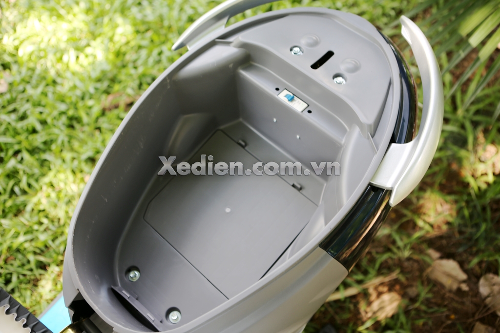 cốp xe điện nioshima gogo