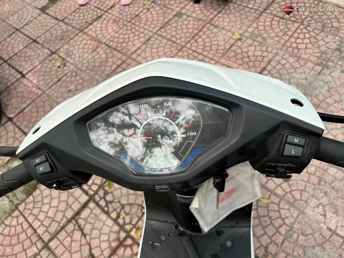 mặt đồng hồ Honda H12