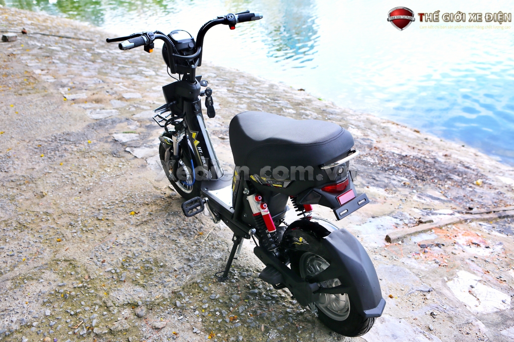 Xe đạp điện HT Bike Cap A có lắp đặt hệ thống mặt đồng hồ điện tử thông minh