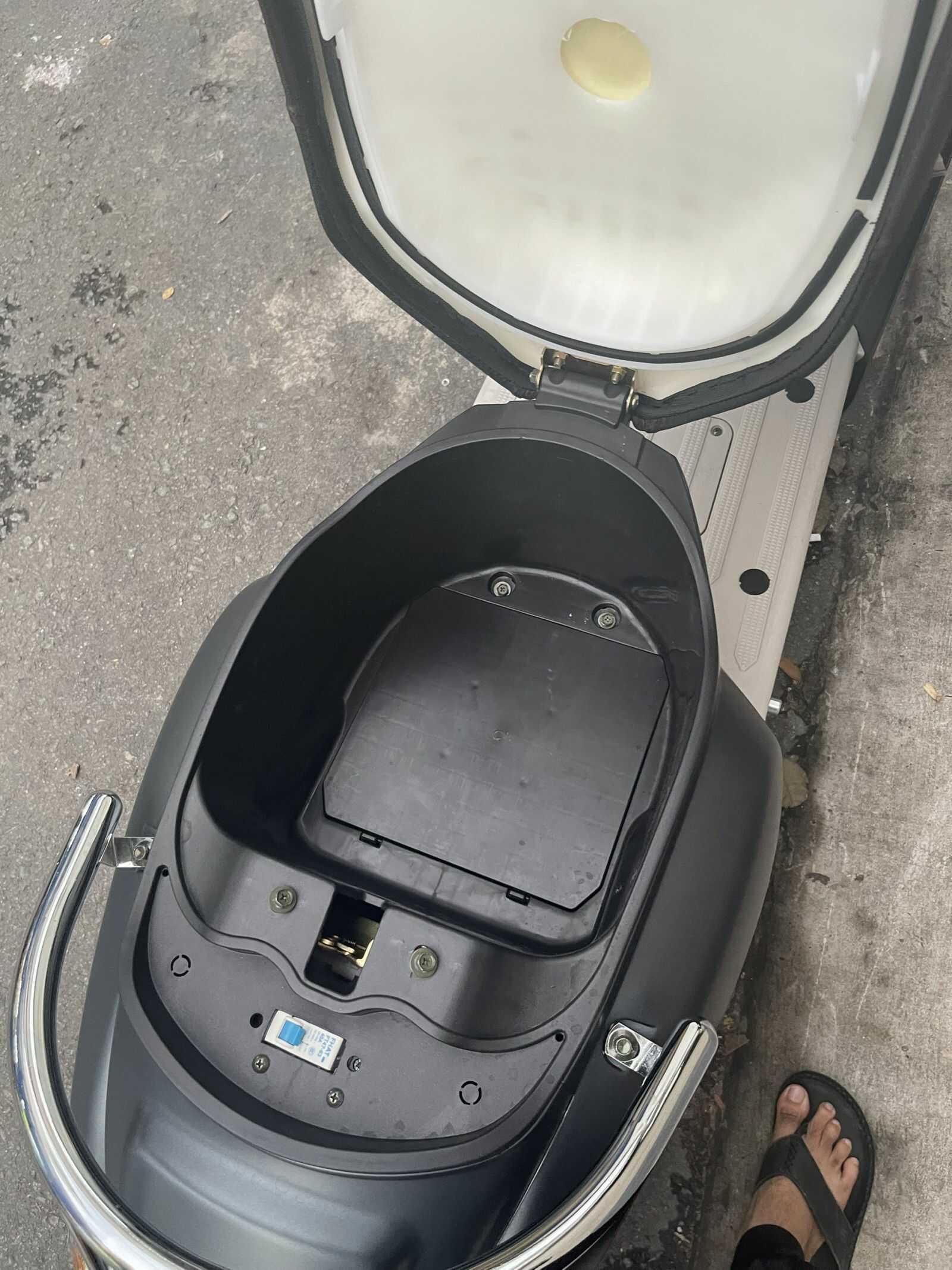 Xe máy diện Dibao Creer E 2 phanh đĩa Xe máy diện Dibao Creer E 2 phanh đĩa