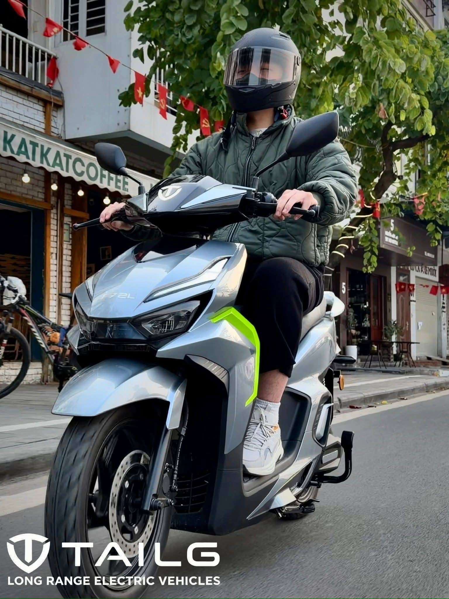 Xe M&aacute;y Điện Tailg T72 