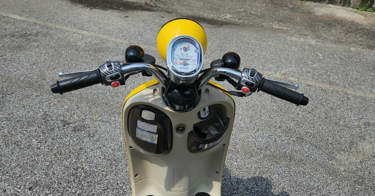 Xe ga 50cc Giorno HSV2 A Hyosung Korea chất lượng cao Xe ga 50cc Giorno HSV2 A Hyosung Korea chất lượng cao