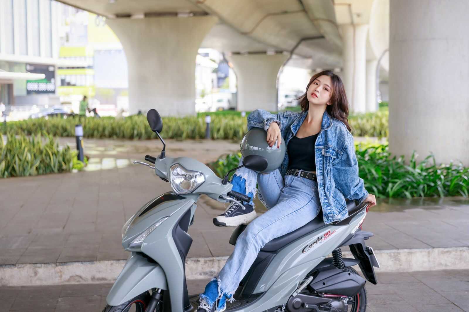 Xe ga 50cc KYMCO Candy Hermosa xám xi măng đời mới Xe ga 50cc KYMCO Candy Hermosa xám xi măng đời mới