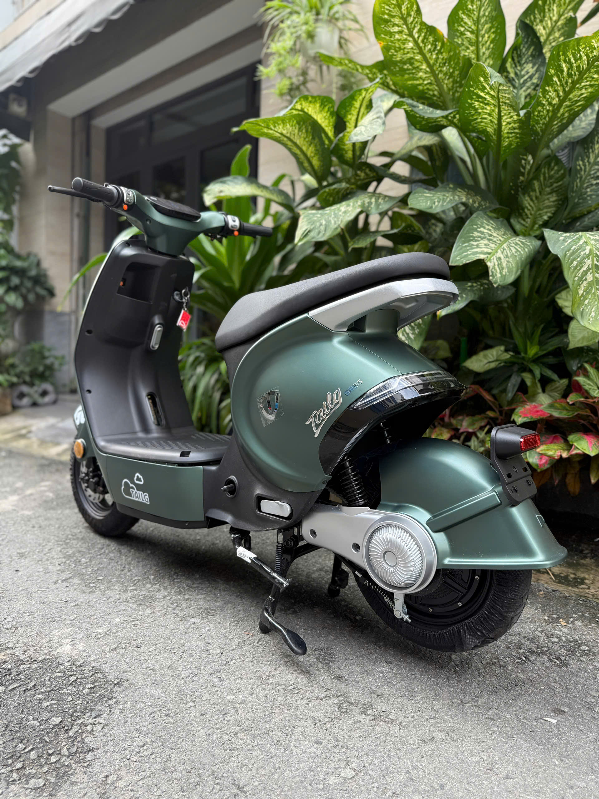 Lốp không săm Kenda 300-10 Lốp không săm Kenda 300-10