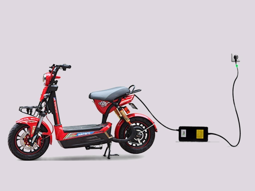 Sạc pin xe đạp điện