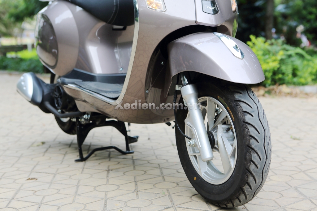 lốp không săm xe ga 50cc nioshima plus