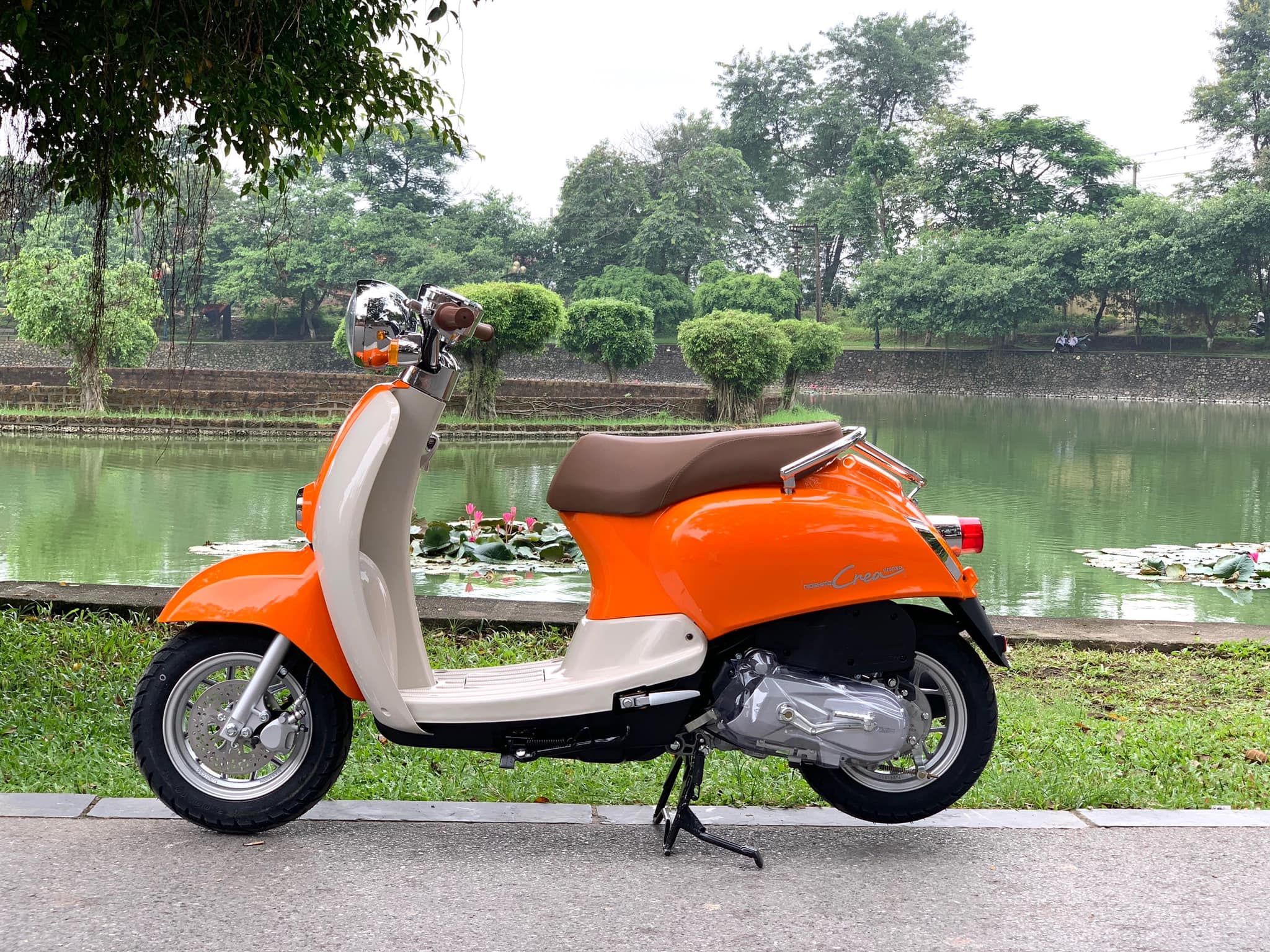 phần thân xe ga 50cc crea nio