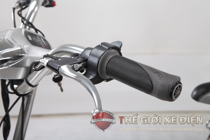 Tay ga xe điện Yamaha Icats H3 tay-ga-xe-dien-yamaha-icats-h3