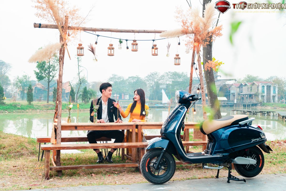 Xe Đạp Điện Và Xe Máy Điện - Giải Pháp Di Chuyển Hiệu Quả Cho Người Cao Tuổi