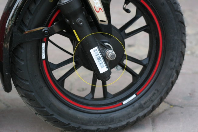 Bánh trước xe điện giant m133s chính hãng