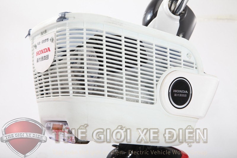 Giỏ xe đạp điện Honda A7 Giỏ xe đạp điện Honda A7
