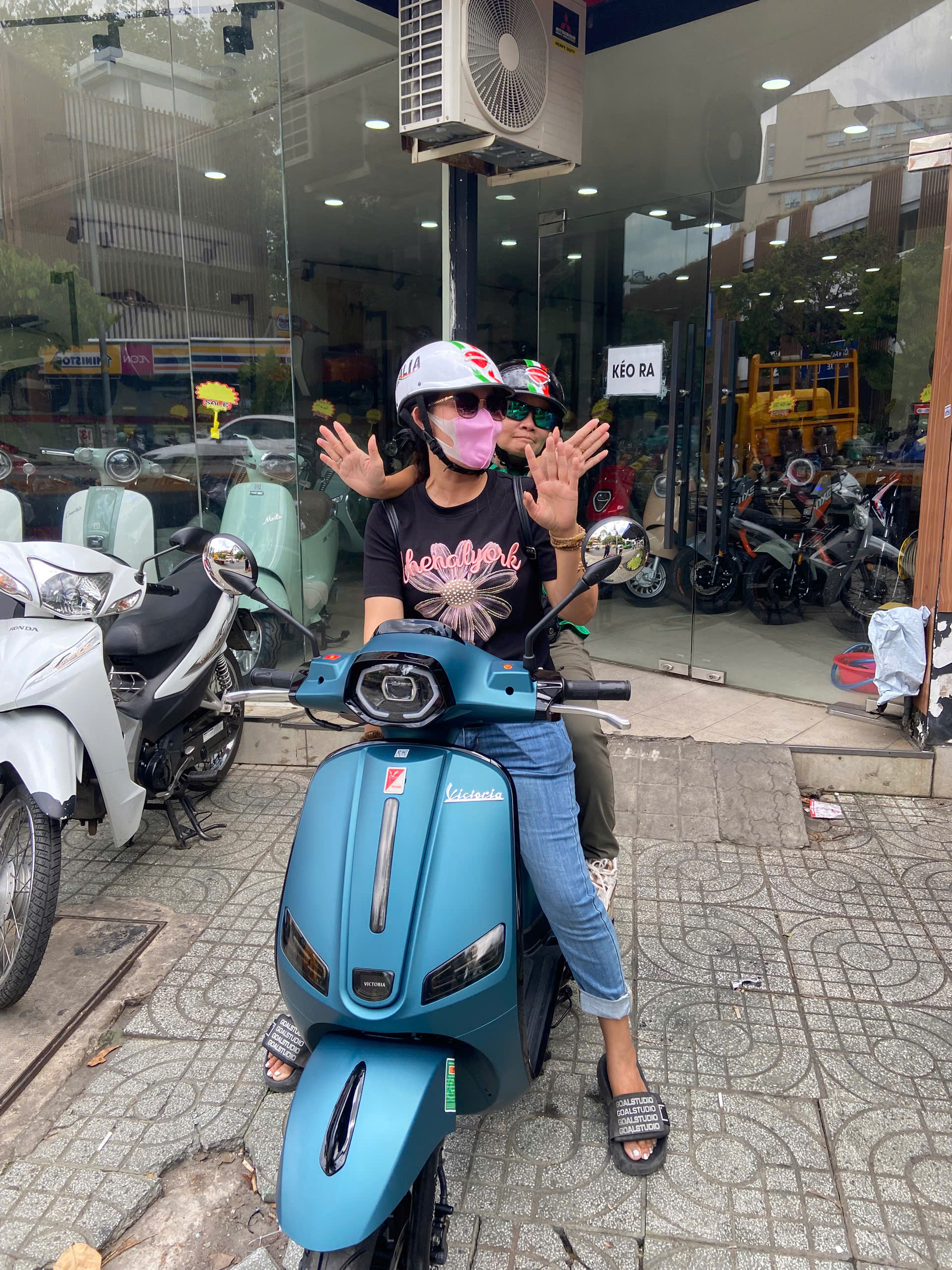 xe 50cc không bằng lái Victoria AT88 Pro được chị hồng mua
