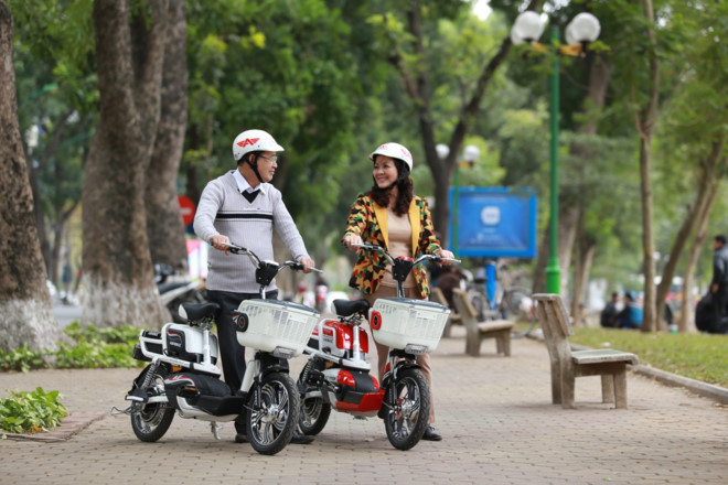 Xe đạp điện và xe máy điện: Giải pháp di chuyển hiệu quả cho người cao tuổi