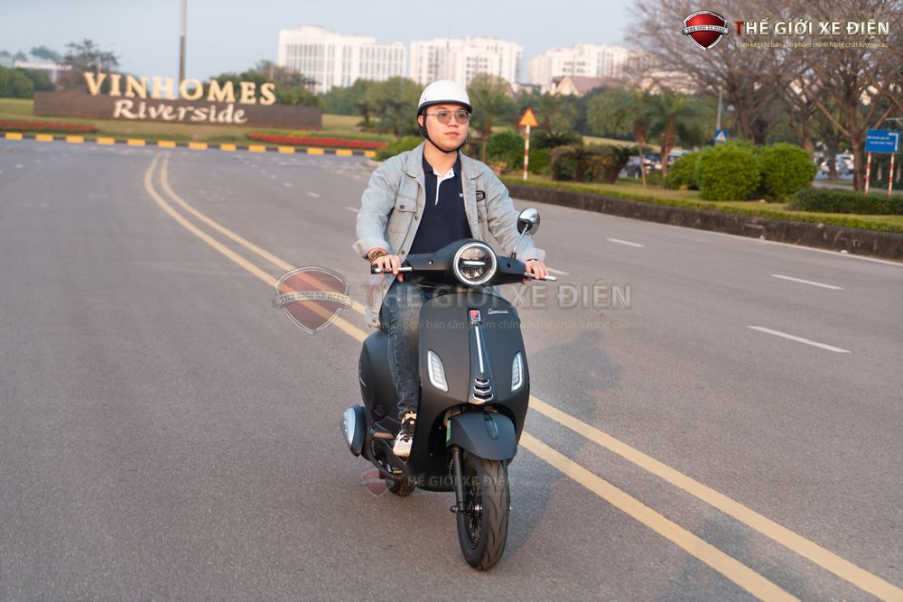 xe ga 50cc victoria scooter đèn tròn