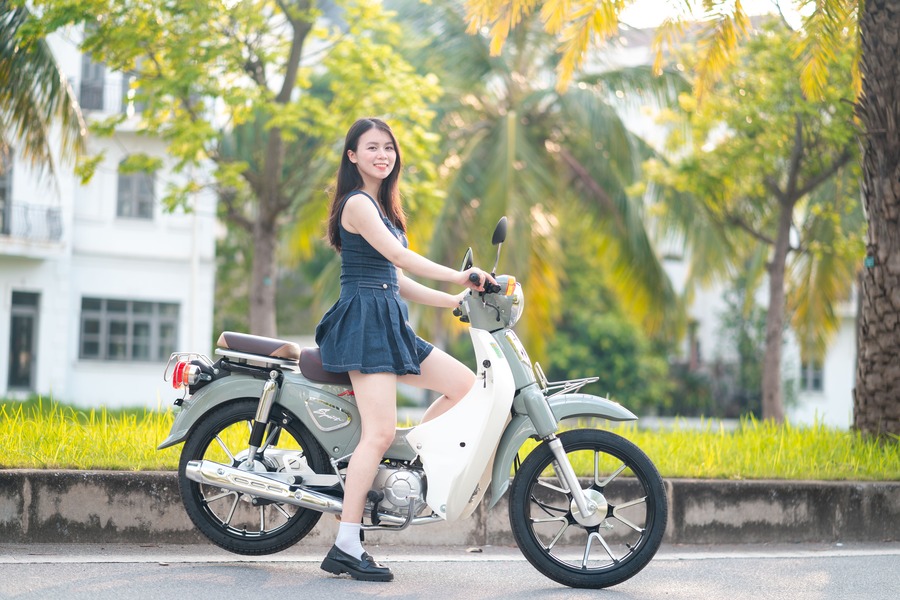 Xe 50cc đi học c&oacute; ph&ugrave; hợp kh&ocirc;ng? 