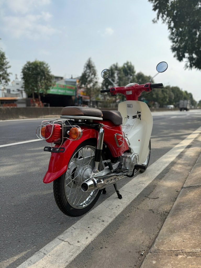 Xe 50cc đi học c&oacute; ph&ugrave; hợp kh&ocirc;ng? 