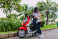 Xe Ga 50cc Elite SYM Trắng Đỏ/Trắng Xanh