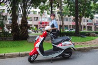 Xe Ga 50cc Elite SYM Trắng Đỏ/Trắng Xanh