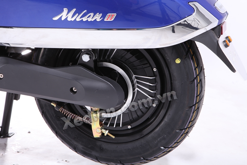 Bánh sau xe điện Aima Milan IIS banh-sau-xe-dien-aima-milan-2-lop-khong-sam