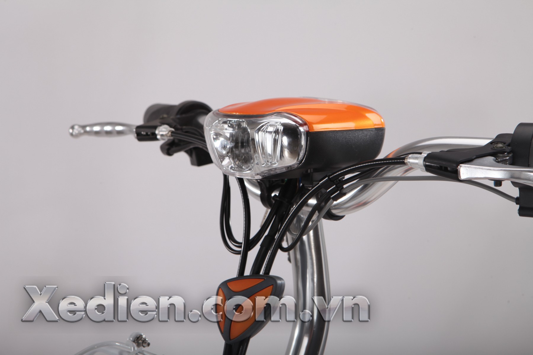 đèn xe điện Yadea EB38 đèn xe điện Yadea EB38
