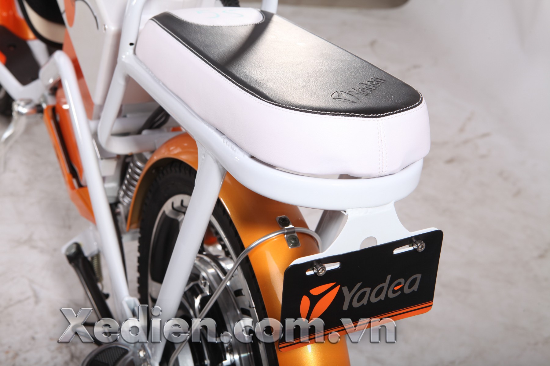 đuôi xe Xman Yadea đuôi xe Xman Yadea