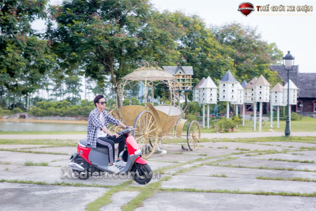 Chưa đủ 16 tuổi chạy xe 50cc phạt bao nhiêu tiền?