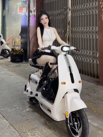 Xe Đạp Điện Hot Girl VC K1 - Xe Đẹp Cho Người Đẹp