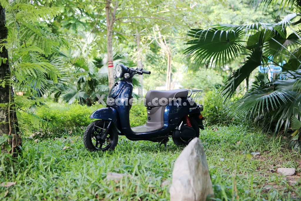 Xe máy điện Honda Mono