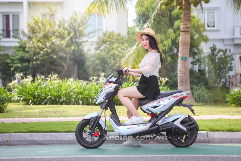 Xe điện Xmen GT với động cơ siêu khủng