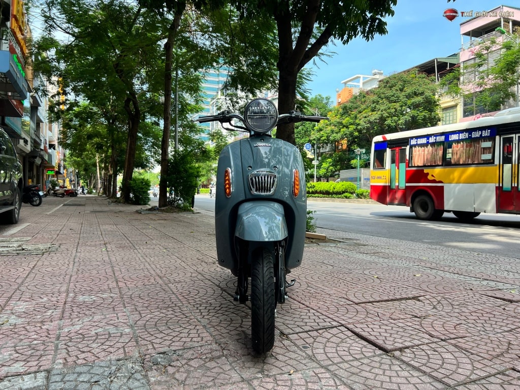 Sự thay đổi mới với phiên bản xe ga 50cc Crea Scooter Hyosung 2022