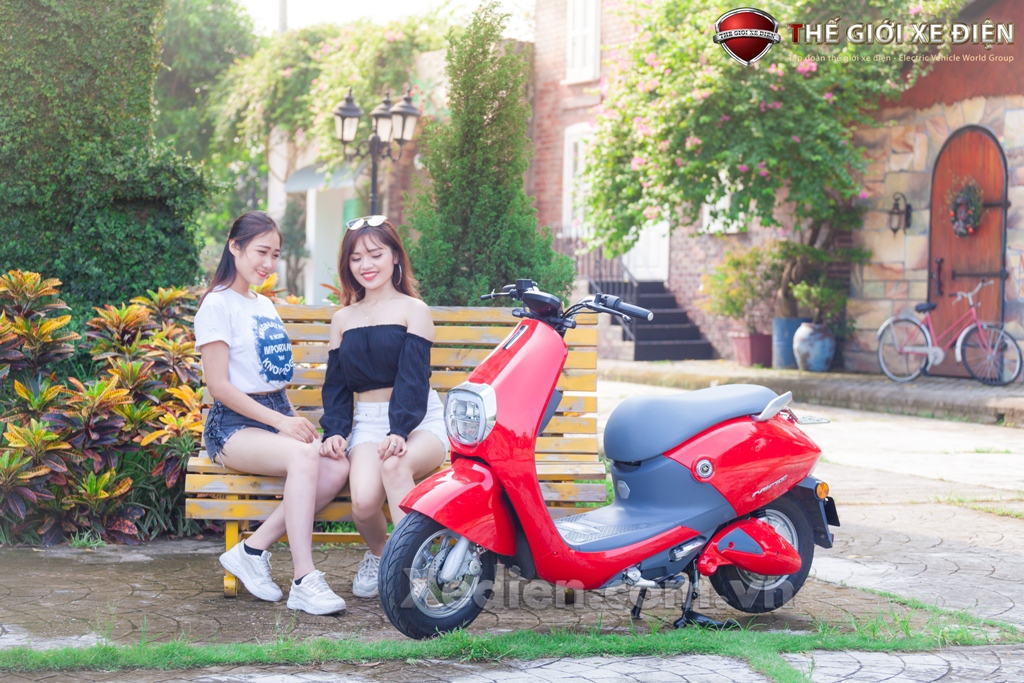 Đánh giá xe máy điện Aima Mine Plus