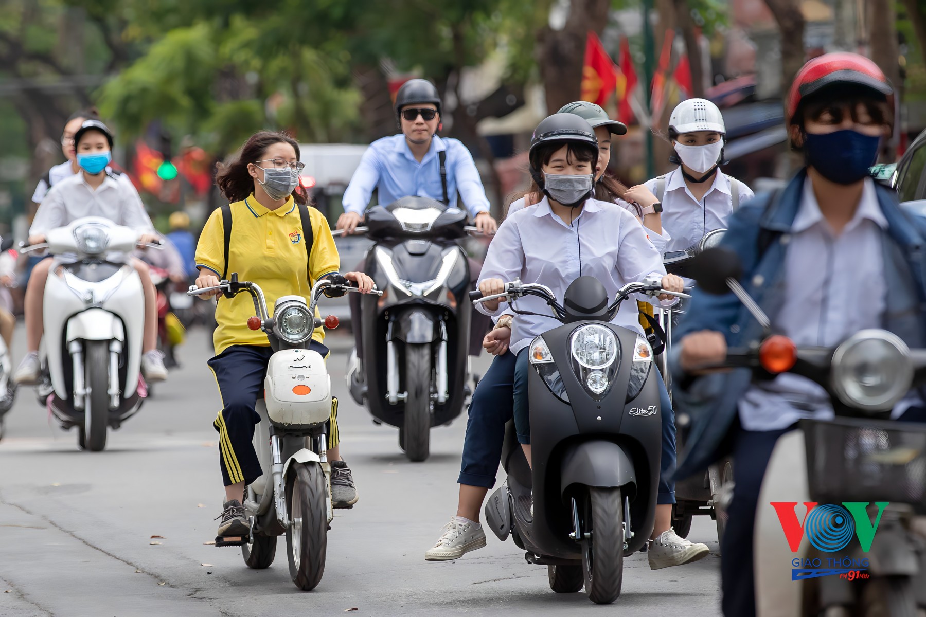 Bao Nhiêu Tuổi Được Đi Xe Đạp Điện? Quy Định Mới Nhất