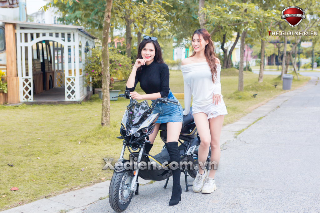 Chất không cần độ với 2 mẫu xe máy điện JVC cá tính 2020