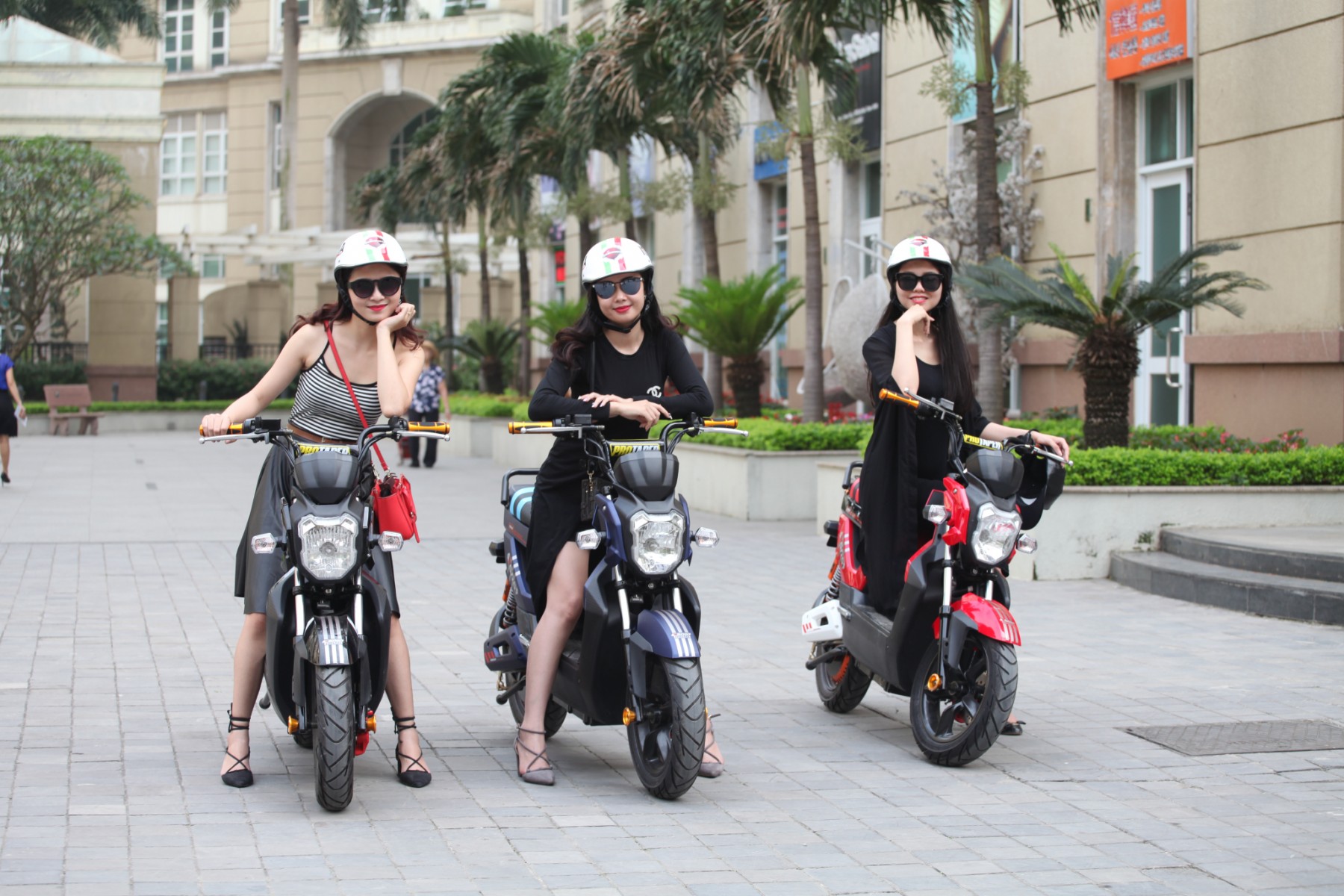 Xe điện Zoomer Dibao 2016 đậm chất phong cách đường phố