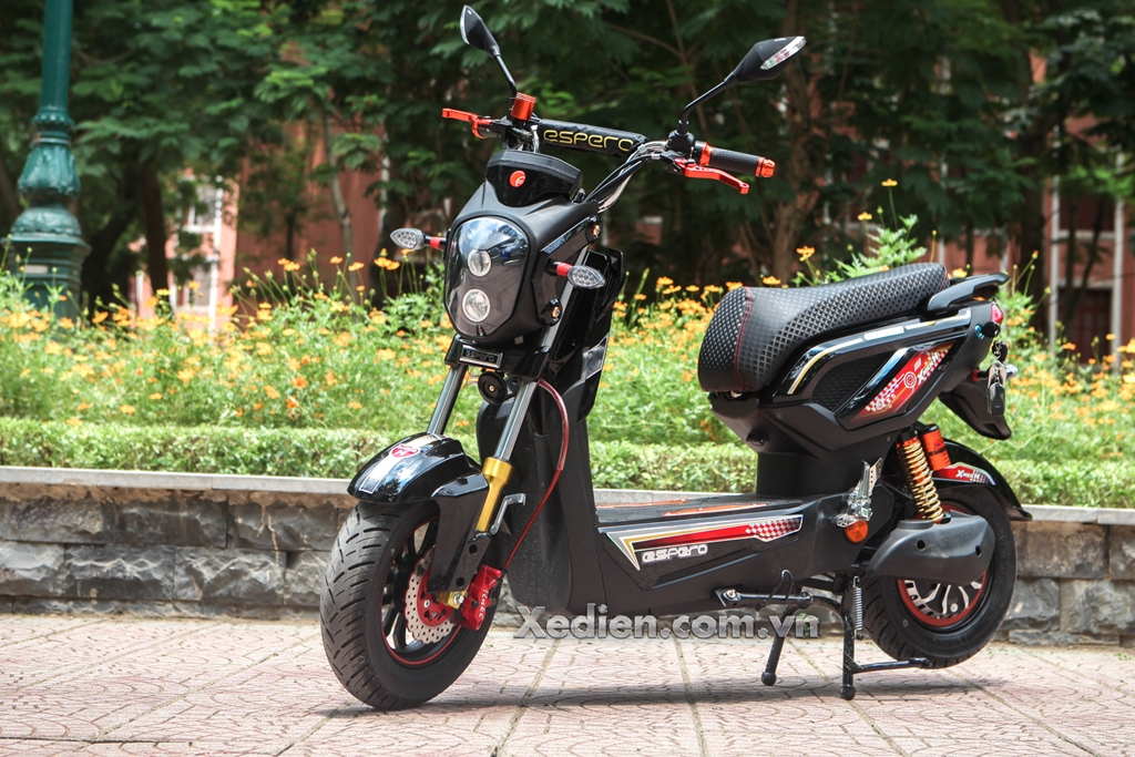 Đánh giá chi tiết xe điện Zoomer Espero 2016