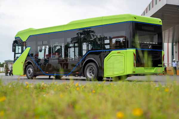 Xe Buýt Điện Vinfast Chính Thức Chạy Thử Ở Hà Nội, Hồ Chí Minh Và Phú Quốc