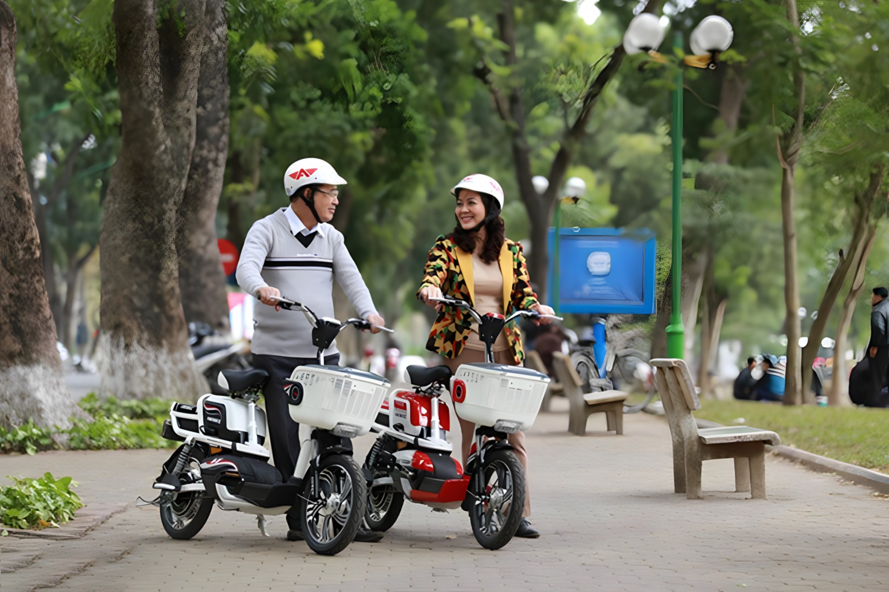 Top Mẫu Xe Đạp Điện Cho Người Lớn Tuổi Dễ Sử Dụng Nhất